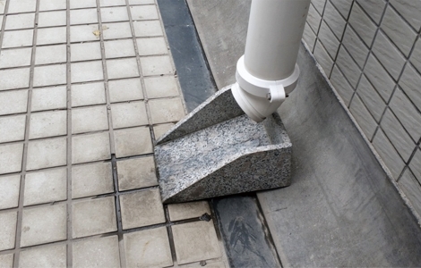 雨水管底部處理